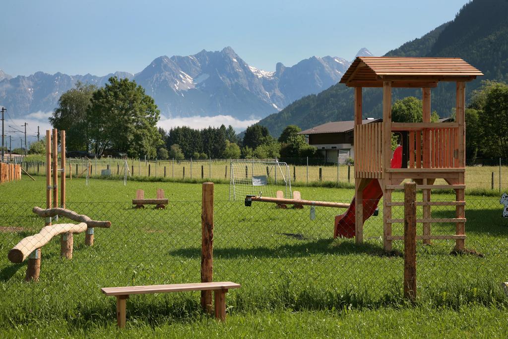 Feriendorf Oberreit Hotel Maishofen Buitenkant foto